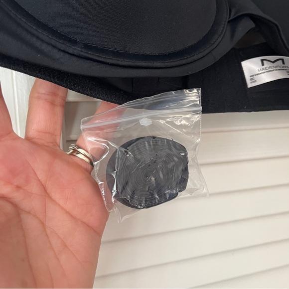 Maidenform Ultimate Stay Put Strapless Underwire Bra black Size 40C NWT - Picture 9 of 9